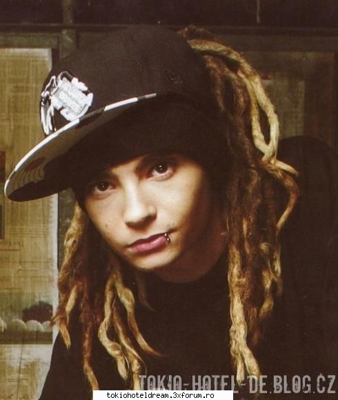 Galerie Tomytza - ce dreaduri lungi are :X:X:X...shi le ingrijeste - --Tom Kaulitz--