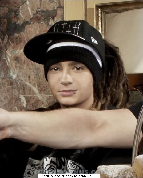 :nebun:  :nebun: 
luv him  :zzz:  :zzz: galerie tomytza
